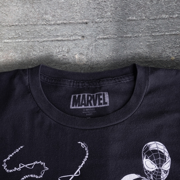 Japanese Spiderman T-shirt Slightly, Faded & Super Rad sz XL - Picture 5 of 5